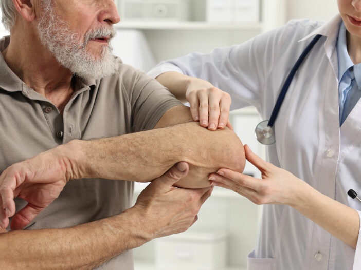 How to Find the Best Rheumatologist Near You