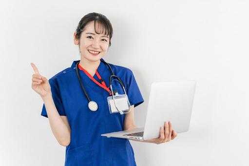 医療検査専門職の生涯キャリア｜完全日勤制・初年度年収456万円の働き方