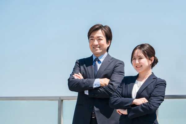 離婚弁護士：混沌の婚姻迷宮からの導き手